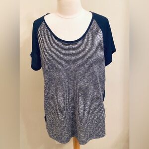 Tommy Hilfiger Navy Blue Striped Knit Short Sleeve Solid back Casual Top Size L